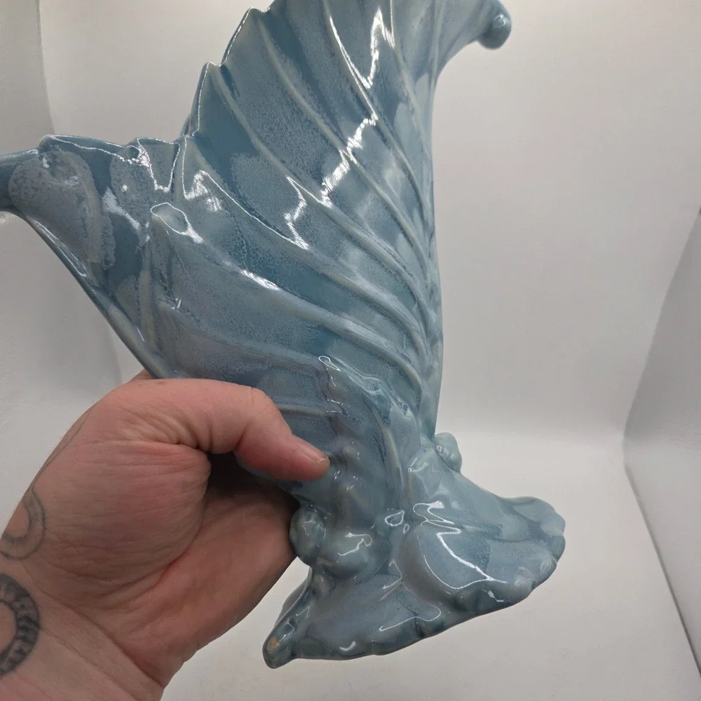 Vintage Royal Haeger Royal Hickman Blue Fan Leaf Vase Planter Art Pottery USA